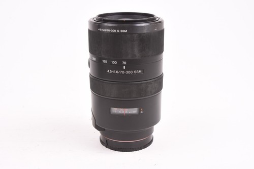 Sony 300 5 - 70-300, f/4.5-5.6