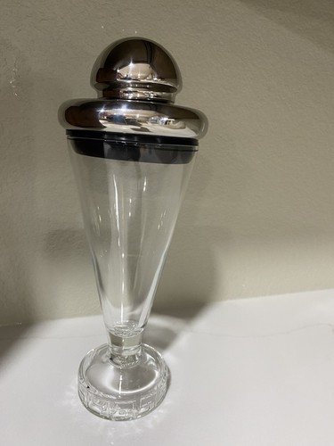 Shaker cocktail vintage