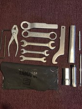 Yamaha RD350LC kit attrezzi