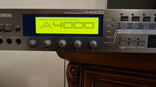 Yamaha a4000 very good - a4000,