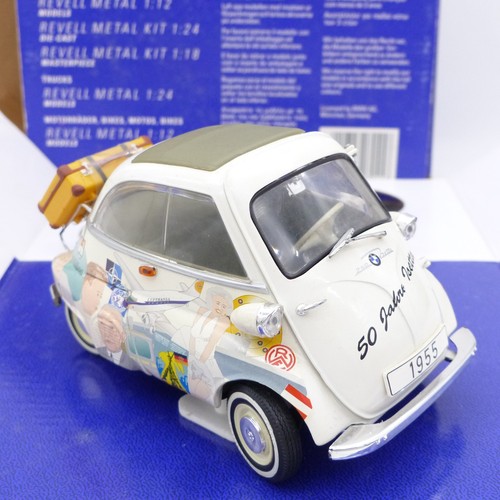 Revell 08828 bmw isetta - revell, 1:18