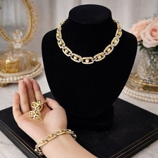 Set orecchini bracciale