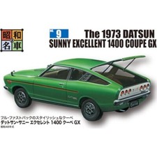 DOYUSHA 1/24 Il 1973 DATSUN SUNNY ECCELLENTE 1400 COUPE GX Model kit con motorino