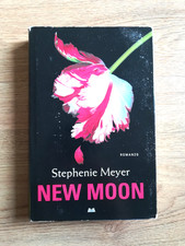 NEW MOON DI STEPHENIE MEYER ROMANZO LIBRO - (187)