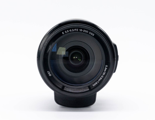 Sony 200 3 - mm, f/3.5-6.3