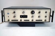 EXACT MODEL 337   DOPPIO GENERATORE DI FUNZIONI GENERATORE DI FASE