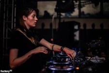 Charlotte De Witte Live Funky