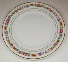 Lot8 Di 6 Piatti IN Porcellana