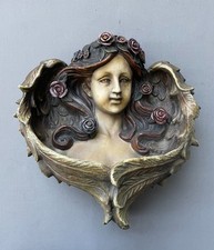 Bénitier en terre cuite, XXe