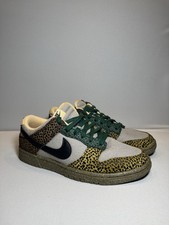 Nike Dunk Low 'Golden Moss