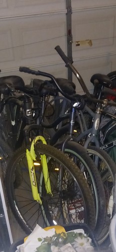 26in mountain bike - 26in,