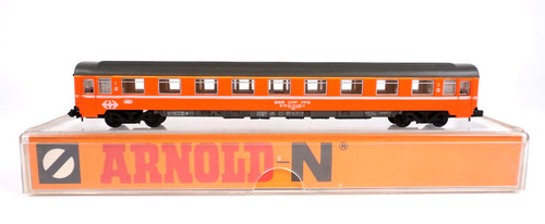 Arnold 3772 carrozza - n, treno