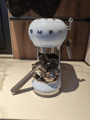 Smeg ecf01 1350w macchina per - ecf01,