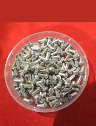 Dinky toys lot 100 rivets - de,