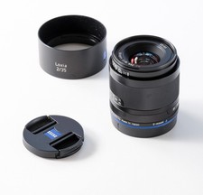 Obiettivo Leica Loxia Zeiss