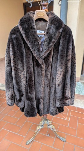 Pelliccia ecologica vintage