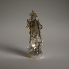 Statua in legno naturale