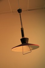 Lampadario in metallo laccato
