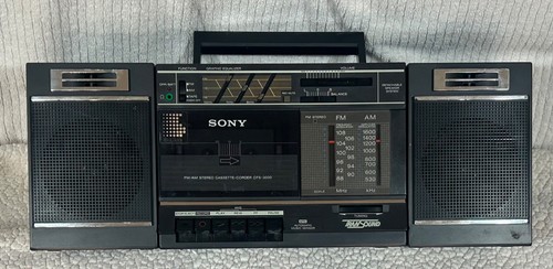 Lettore cassette radio stereo