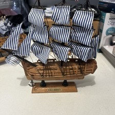 Modellino vintage nave a vela