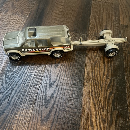 Nylint vintage bass tracker - vintage,