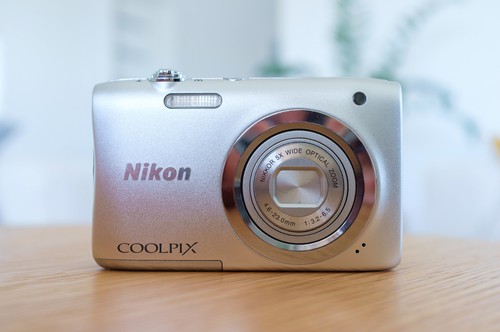 Nikon coolpix a100 zoom - a100,