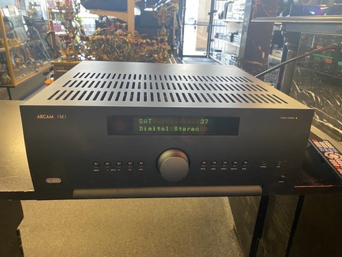 Arcam avr390 fmj - avr390, range