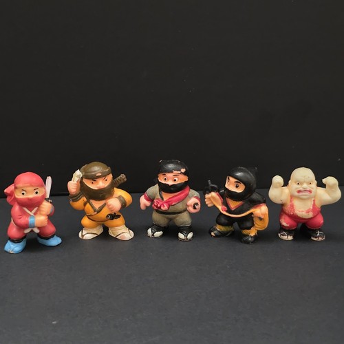 Lotto figurine e - lotto,