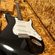 Squier SST45 Stratocaster