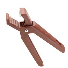 Taglia castagne, per tagliare