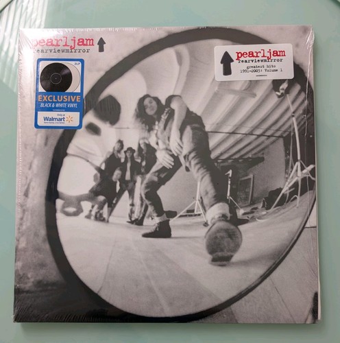Pearl jam rearview - pearl, mirror