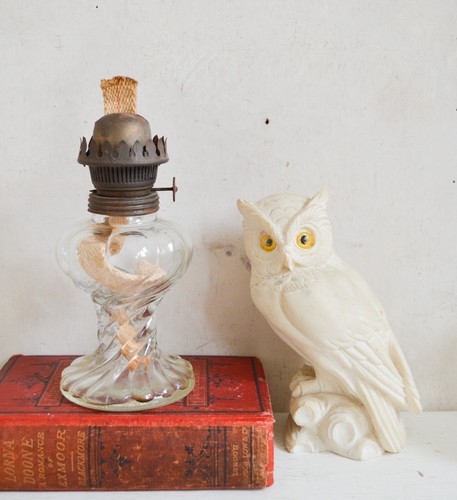 Antique oil lamp - lamp, with