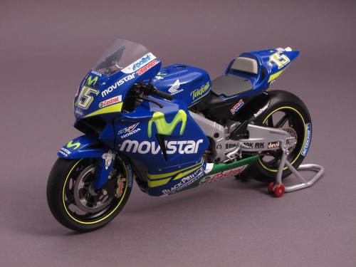 Minichamps honda rc211v - 1/12,