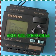  6ED1 052-1FB00-0BA4 1PC usato LOGO SIEMENS 230RC 6ED1052-1FB00-0BA4 buono