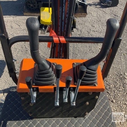 Pedali mini escavatore cinese
