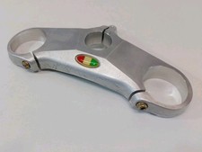 PIASTRA STERZO SUPERIORE MV