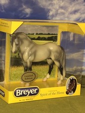 Raro Breyer Horse Icicle
