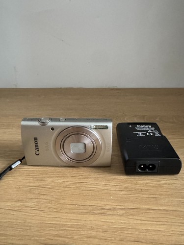 Fotocamera digitale canon ixus - fotocamera,