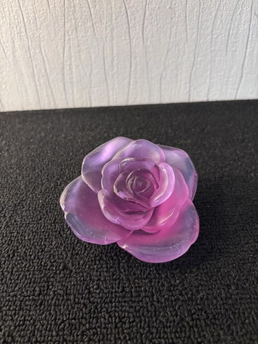 Rose presse papier - , bleu