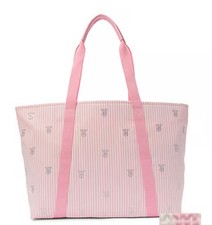 Borsa nuova con etichette