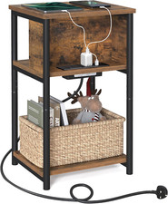 VASAGLE Tavolino Laterale Slim con Stazione di Ricarica, Comodino Stretto con 2 AC Ou