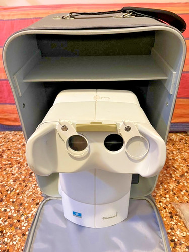 Vision screener essilor - vision,