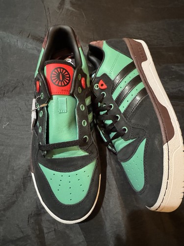 Demon slayer adidas - x,