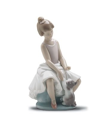 Lladro little ballerina - ballerina, 06402