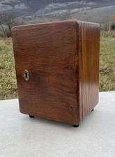 Tabernacolo artigianale in legno di castagno,20x21x29, fatto a mano