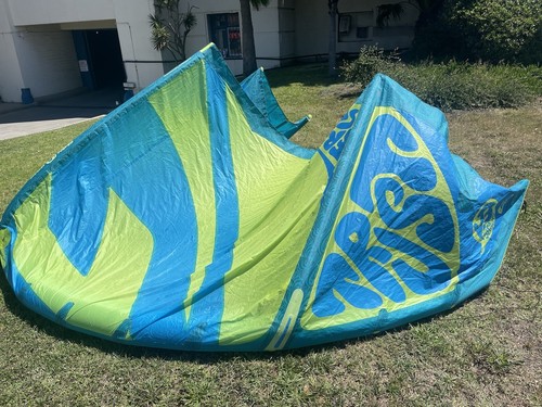 One 2019 kitesurf kite trust - f-one,