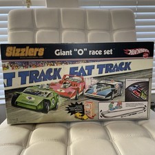 Hot Wheels Sizzlers Giant "O" Race Set 2006 nuovo sigillato in scatola vintage Y2K