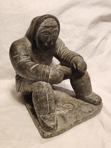 Inuit arstist juanisi nauja - inuit,