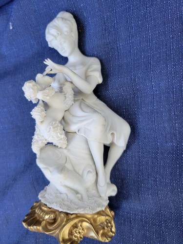 Statuina porcellana vintage