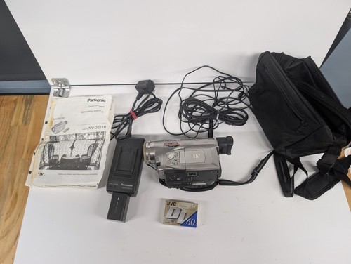 Panasonic ds11b videocamera - nv-ds11b,